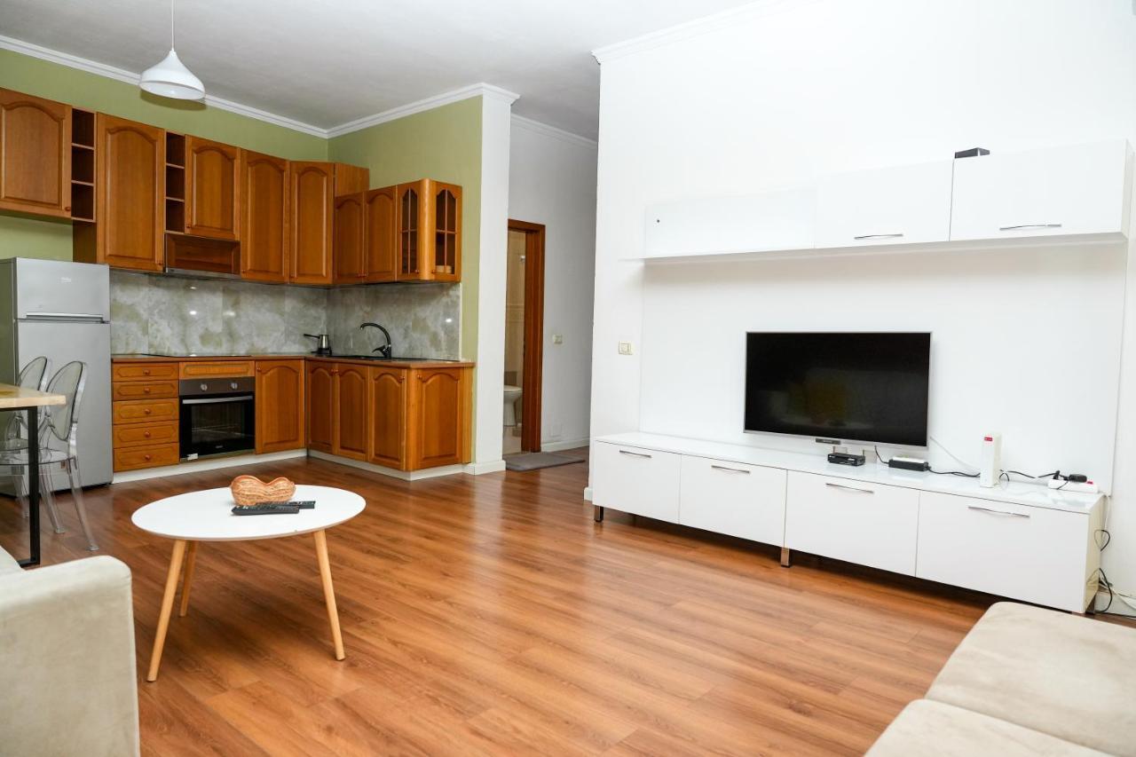 Cozy Apartment In The Heart Of Tirana ! Zewnętrze zdjęcie